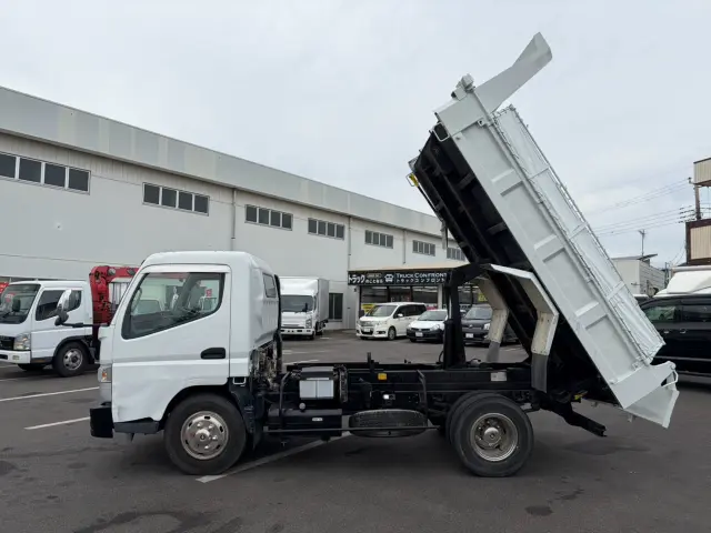 三菱 キャンター TKG-FEBM0(2WD)の写真8