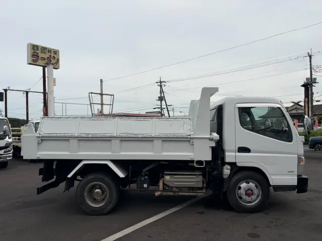 三菱 キャンター TKG-FEBM0(2WD)の写真9
