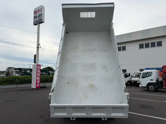 三菱 キャンター TKG-FEBM0(2WD)の写真13