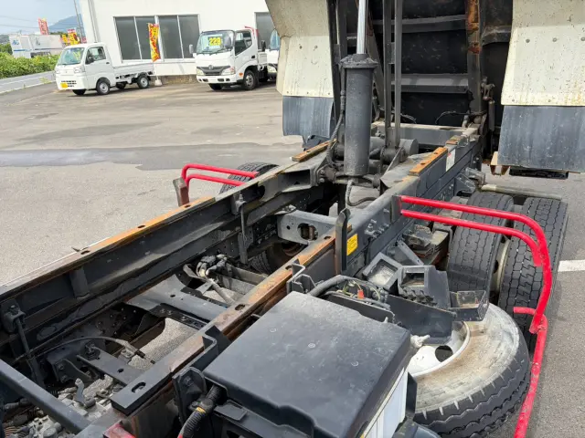 三菱 キャンター TKG-FEBM0(2WD)の写真15
