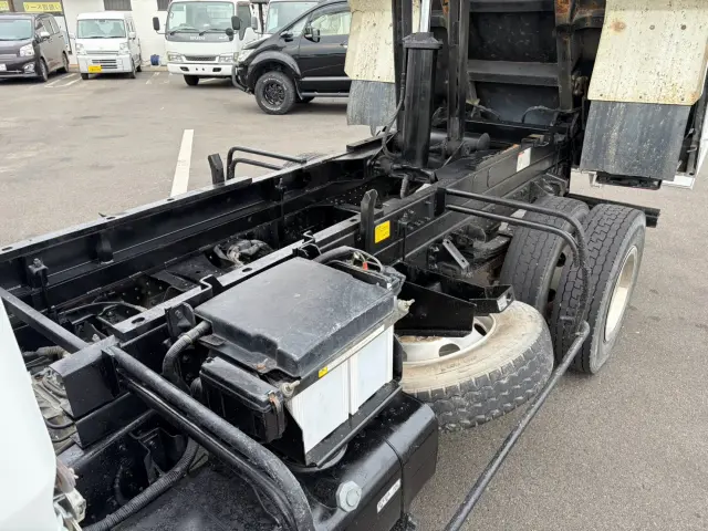 三菱 キャンター TKG-FEBM0(2WD)の写真19