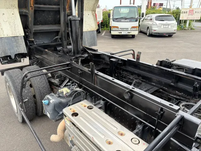 三菱 キャンター TKG-FEBM0(2WD)の写真23