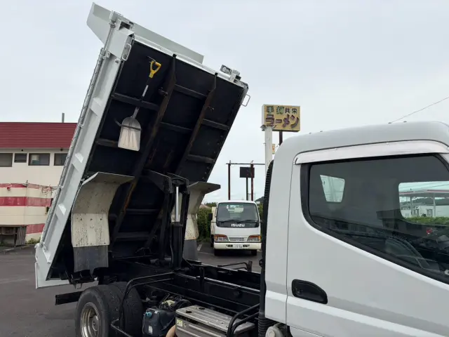 三菱 キャンター TKG-FEBM0(2WD)の写真26