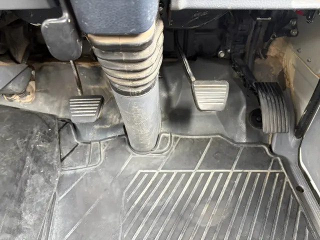 三菱 キャンター TKG-FEBM0(2WD)の写真43