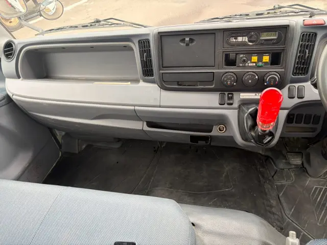 三菱 キャンター TKG-FEBM0(2WD)の写真44