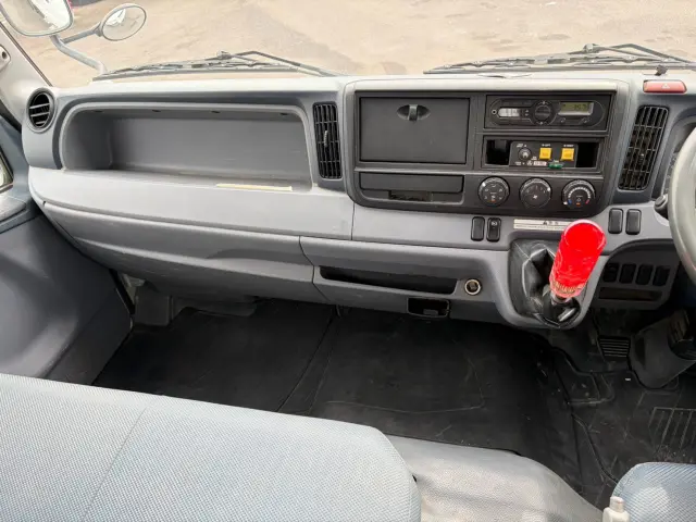 三菱 キャンター TKG-FEBM0(2WD)の写真48