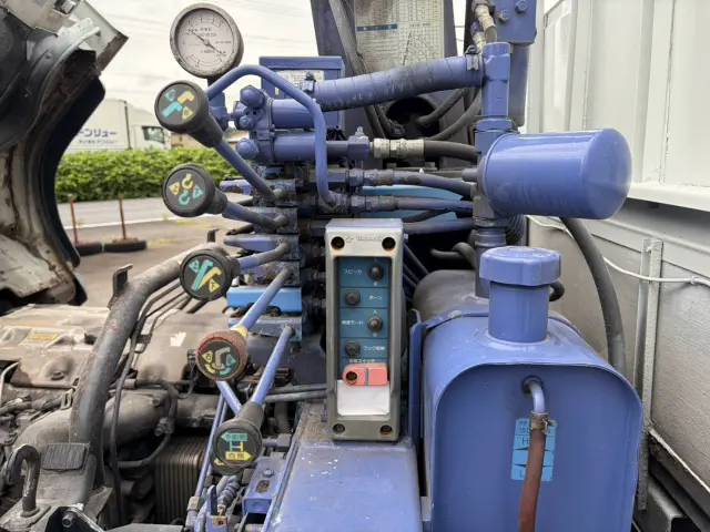 三菱 キャンター PDG-FE83DY(2WD)の写真18