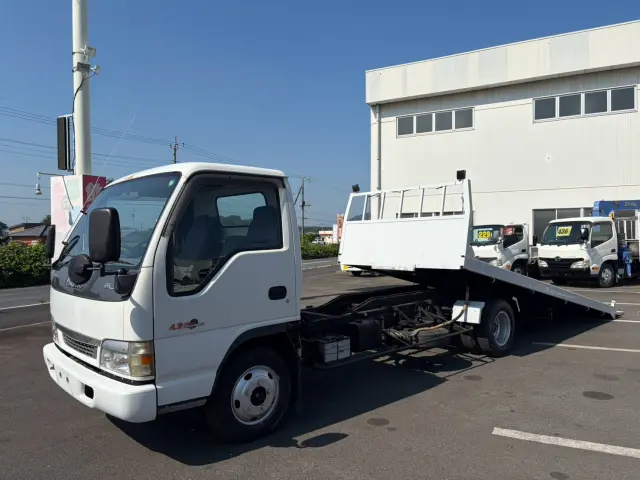 いすゞ エルフ KR-NPR81PAV(2WD)の写真1