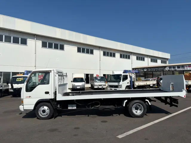 いすゞ エルフ KR-NPR81PAV(2WD)の写真5