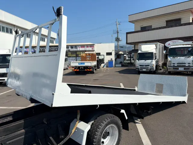 いすゞ エルフ KR-NPR81PAV(2WD)の写真20