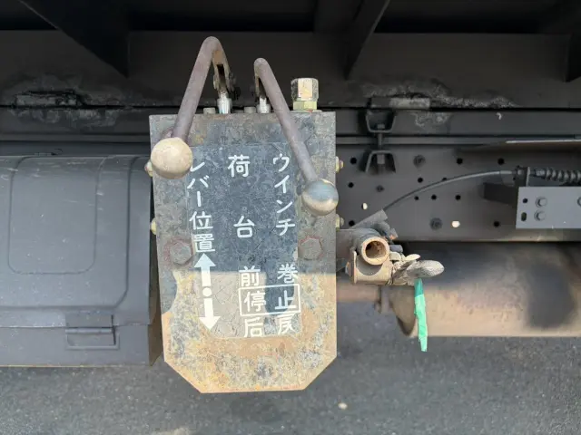 いすゞ エルフ KR-NPR81PAV(2WD)の写真34