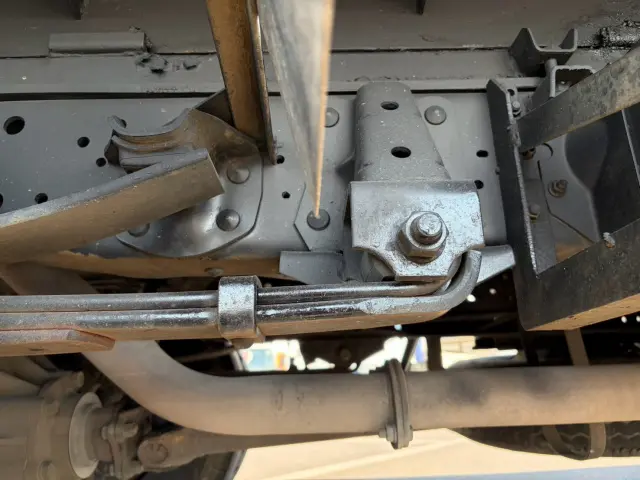 いすゞ エルフ KR-NPR81PAV(2WD)の写真36