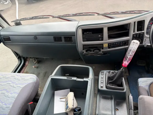 ＵＤ コンドル PB-LK36A(2WD)の写真38