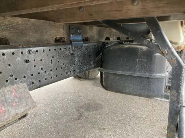 いすゞ フォワード PKG-FRR90S1(2WD)の写真28