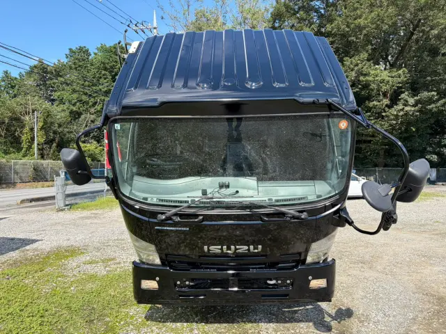 いすゞ フォワード LKG-FTR90T2(2WD)の写真3