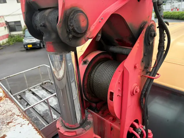 いすゞ フォワード LKG-FTR90T2(2WD)の写真21