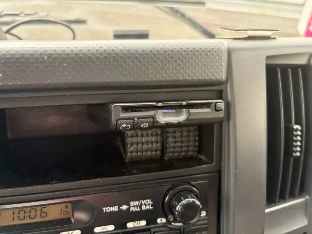 いすゞ フォワード LKG-FTR90T2(2WD)の写真46