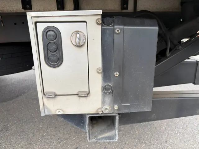 日野 レンジャー TKG-FD9JLAA(2WD)の写真27