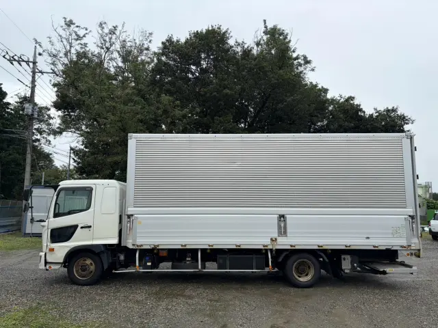 日野 レンジャー FD2AB-102711(2WD)の写真8