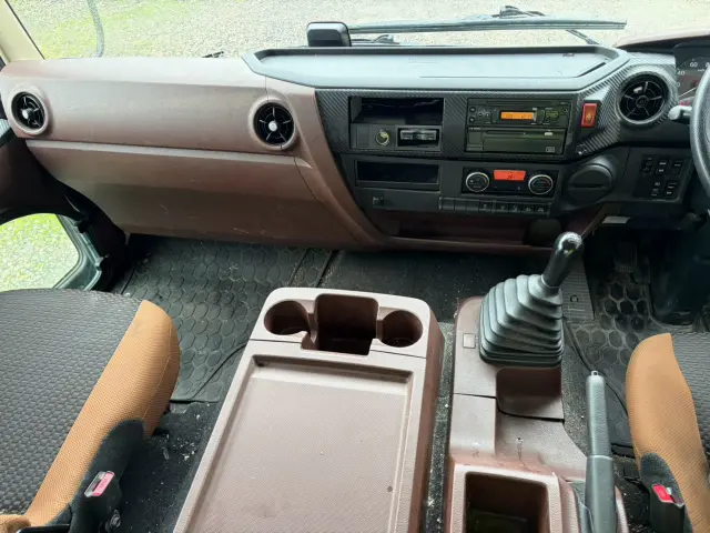 日野 レンジャー FD2AB-102711(2WD)の写真46