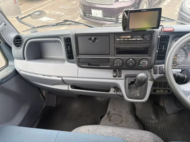 三菱 キャンター TKG-FEA80(2WD)の写真40