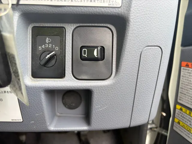 三菱 キャンター TKG-FEA80(2WD)の写真44