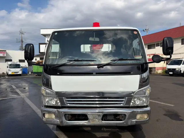 三菱 キャンター KK-FE83EEN(2WD)の写真3