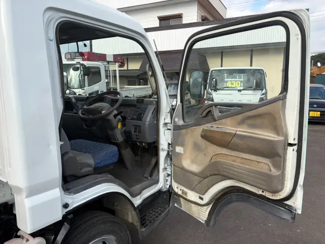 三菱 キャンター KK-FE83EEN(2WD)の写真40