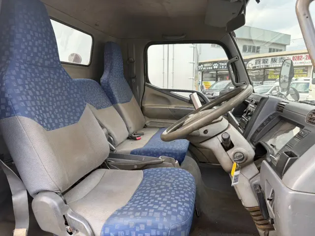三菱 キャンター KK-FE83EEN(2WD)の写真42