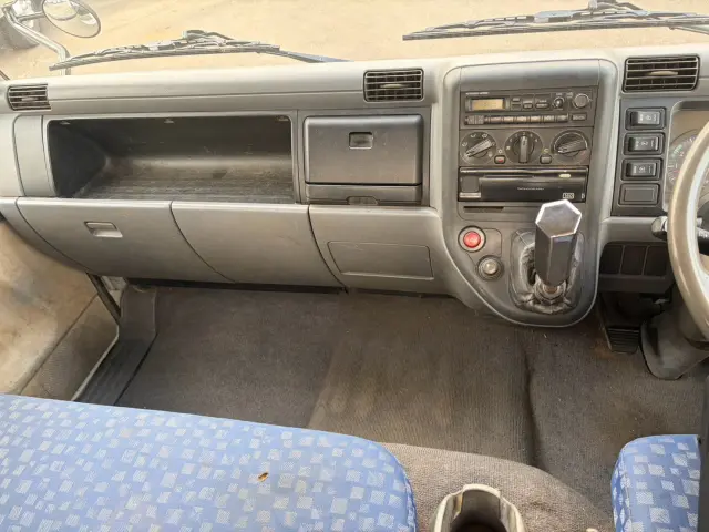 三菱 キャンター KK-FE83EEN(2WD)の写真46