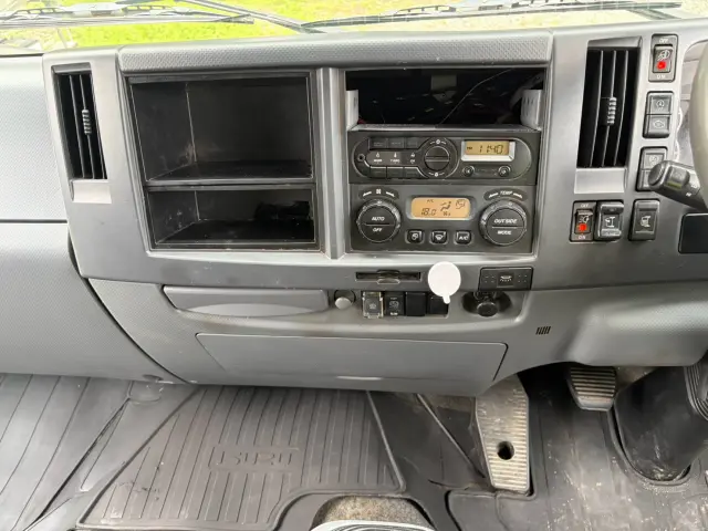 いすゞ フォワード TKG-FRR90S2(2WD)の写真43