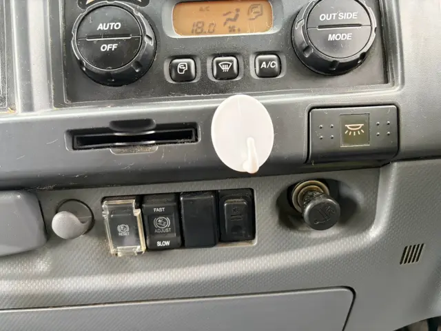 いすゞ フォワード TKG-FRR90S2(2WD)の写真44