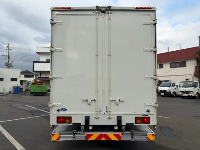三菱 ファイター TKG-FK64F(2WD)の写真12