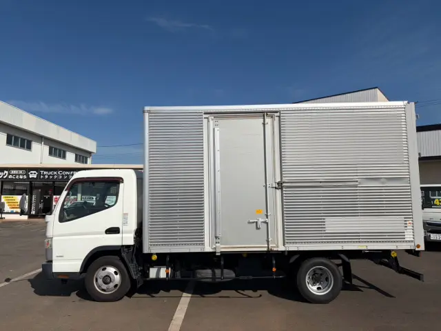 三菱 キャンター TPG-FEB50(2WD)の写真5