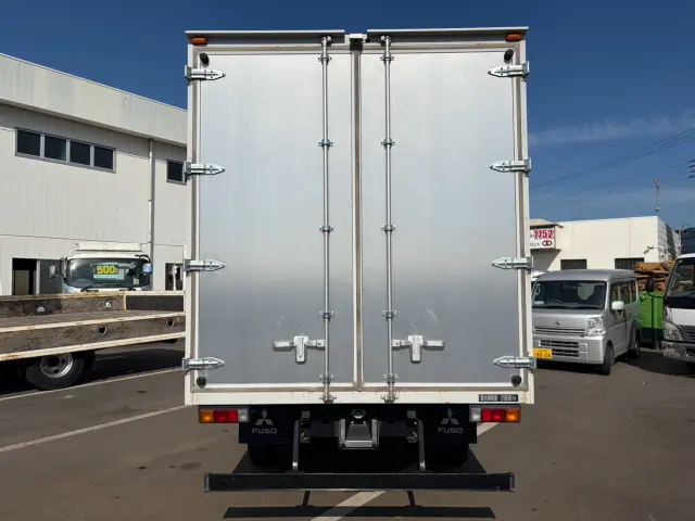 三菱 キャンター TPG-FEB50(2WD)の写真8