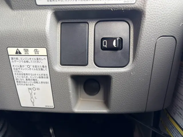 三菱 キャンター TPG-FEB50(2WD)の写真46