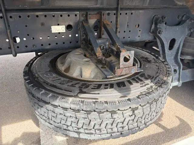 いすゞ フォワード TKG-FRR90T2(2WD)の写真23