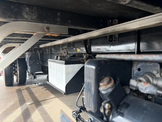 いすゞ フォワード TKG-FRR90T2(2WD)の写真29