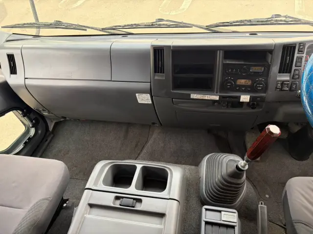 いすゞ フォワード TKG-FRR90T2(2WD)の写真43