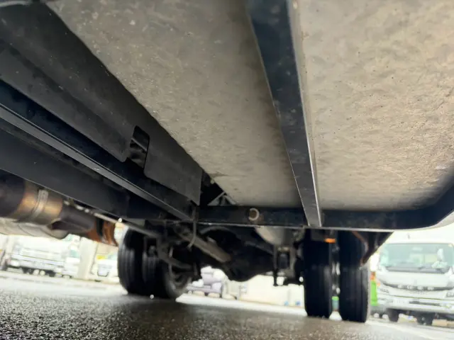 トヨタ コースター SKG-XZB50(2WD)の写真16