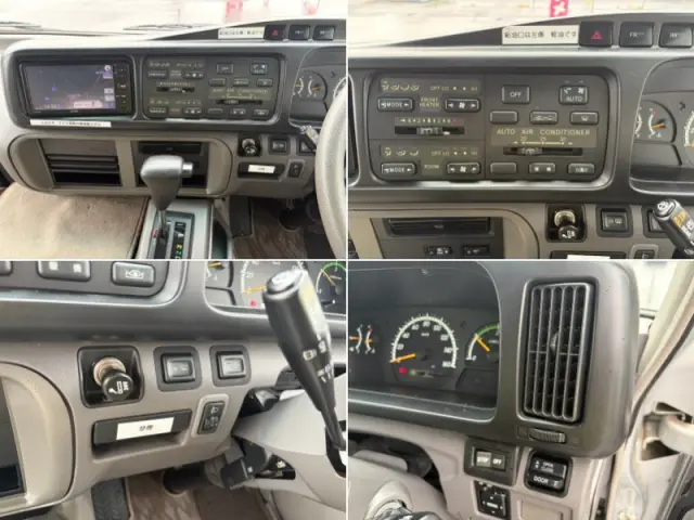 トヨタ コースター SKG-XZB50(2WD)の写真36
