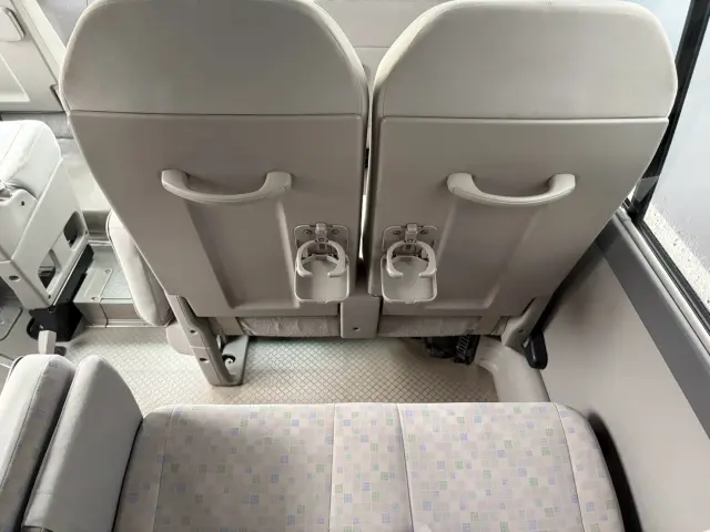 トヨタ コースター SKG-XZB50(2WD)の写真46