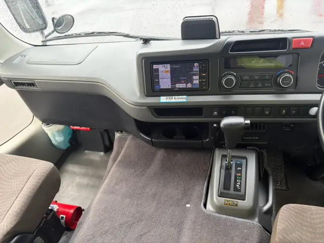 トヨタ コースター SDG-XZB70(2WD)の写真21