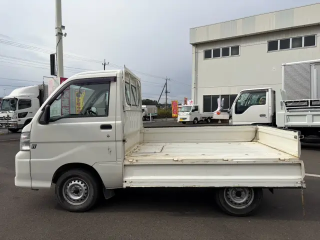 ダイハツ ハイゼットトラック EDB-S211Pの写真5