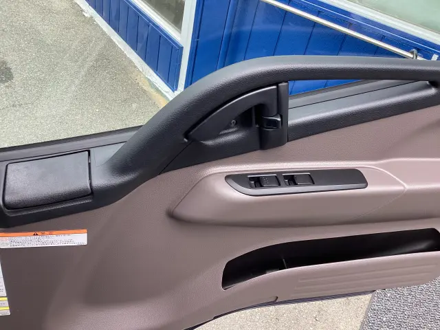 三菱 デリカ 2RG-FBA20(2WD)の写真13