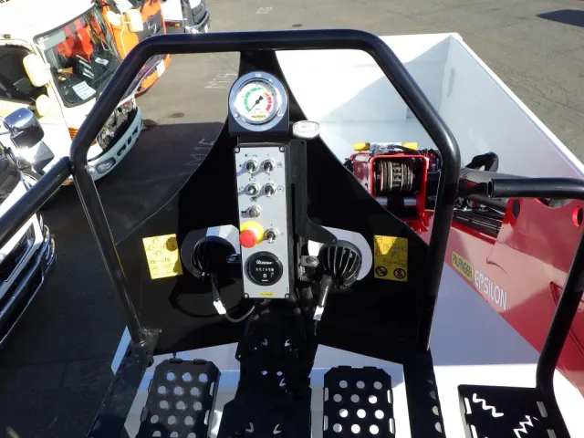 三菱 ファイター 2KG-FK62FZの写真12