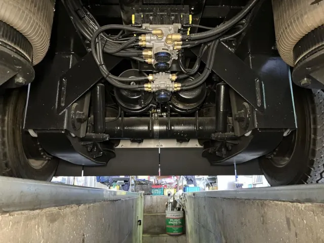 下周りの状態です。後軸|花見台  HST250Eの写真14