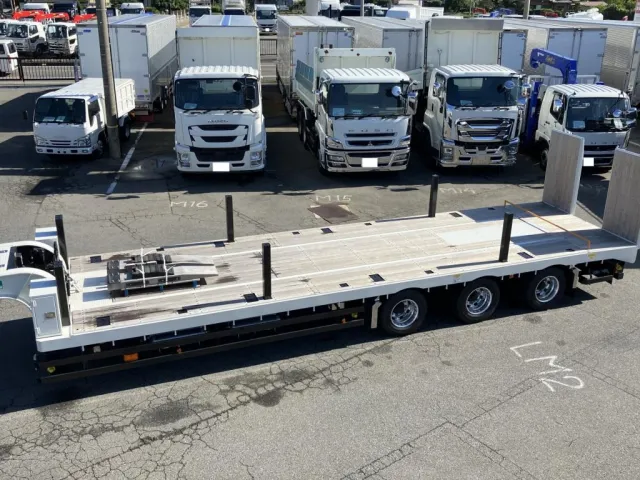 スタンション穴8対・床フック4対付いています。|花見台  HST250Eの写真19