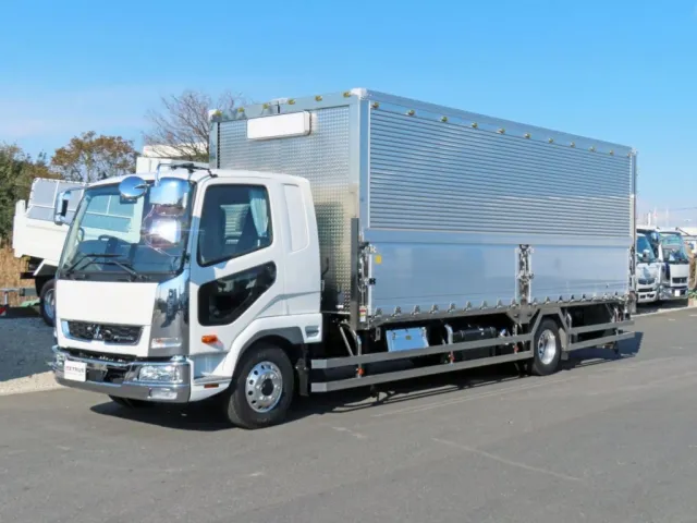 三菱 ファイター 2KG-FK65F(2WD)の写真1