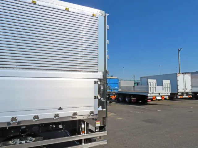 後方柱の状態です。|三菱 ファイター 2KG-FK65F(2WD)の写真22